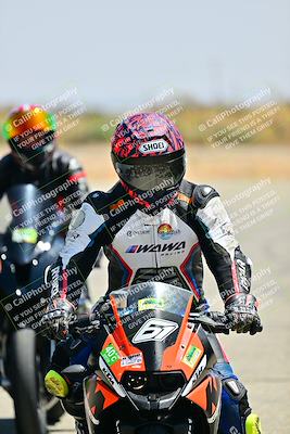 media/Aug-25-2024-2WTD (Sun) [[4221c16924]]/B Group/Session 5-Turns 1 2 and Grid/